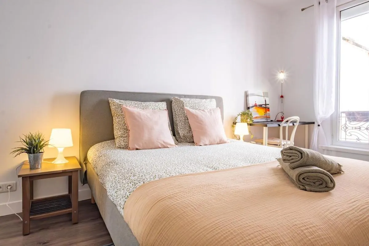Appartement Place Monge 3 Guests Paris Apartment